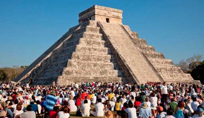 Chichen Itzá Equinox Tour